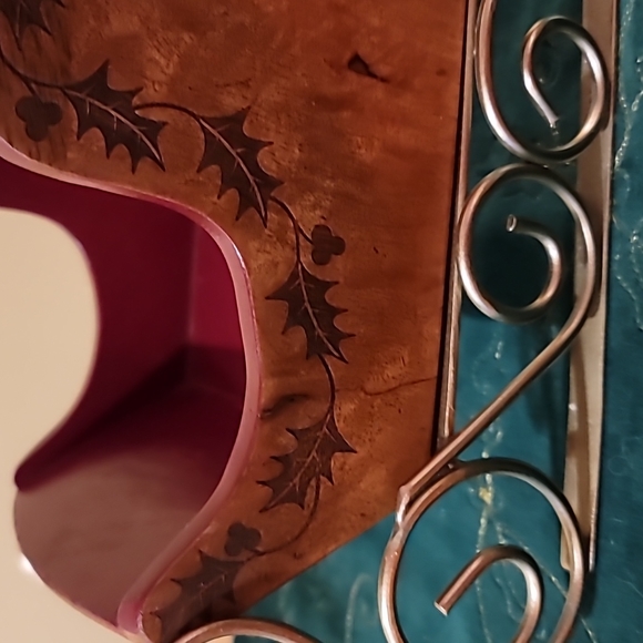 Lenox Wood Sleigh Serving Centerpiece - Picture 4 of 11